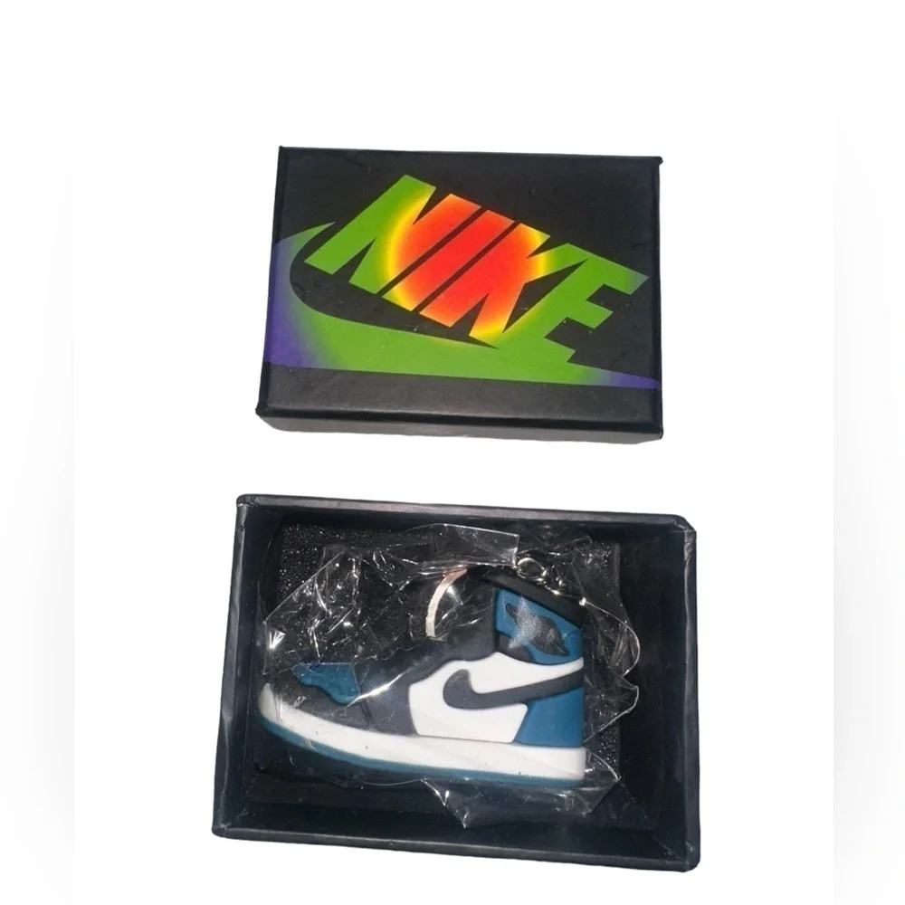 Air Jordan 1 High Top Nike Key Chain/ Bag Charm Teal/White/Black Comes w/box